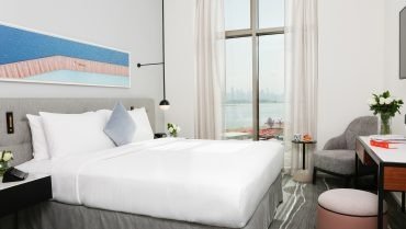 Deluxe King Palm Sea View with Kitchenette