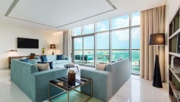 Three Bedroom Penthouse with Kitchen, balcony and Panoramic view