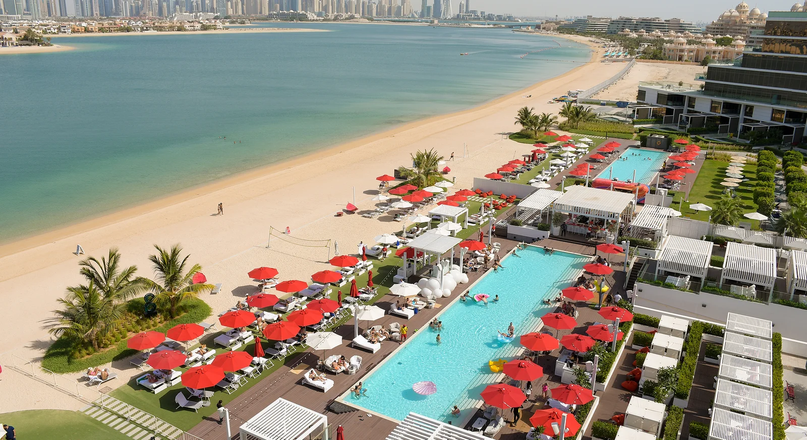 THE DUBAI HANGOUT